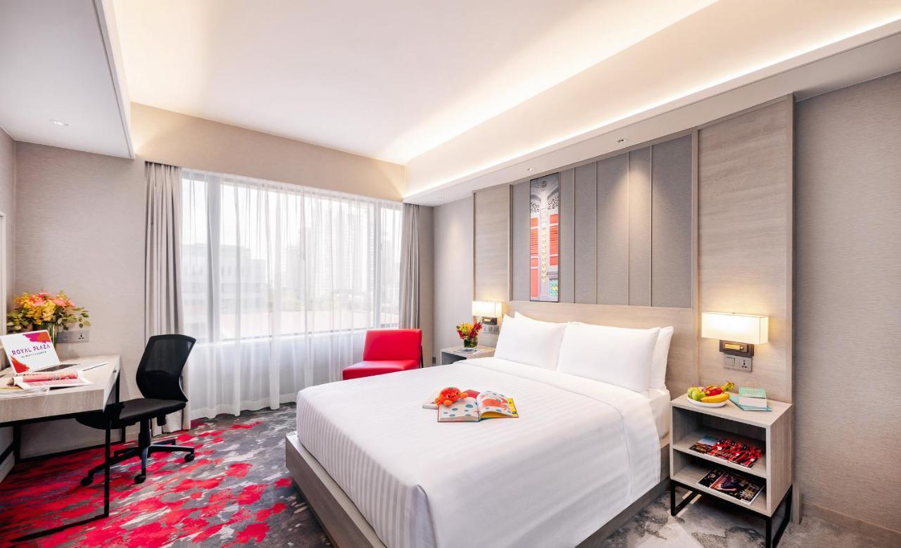 Hotel Royal Plaza On Scotts Singapur Exterior foto Deluxe Room