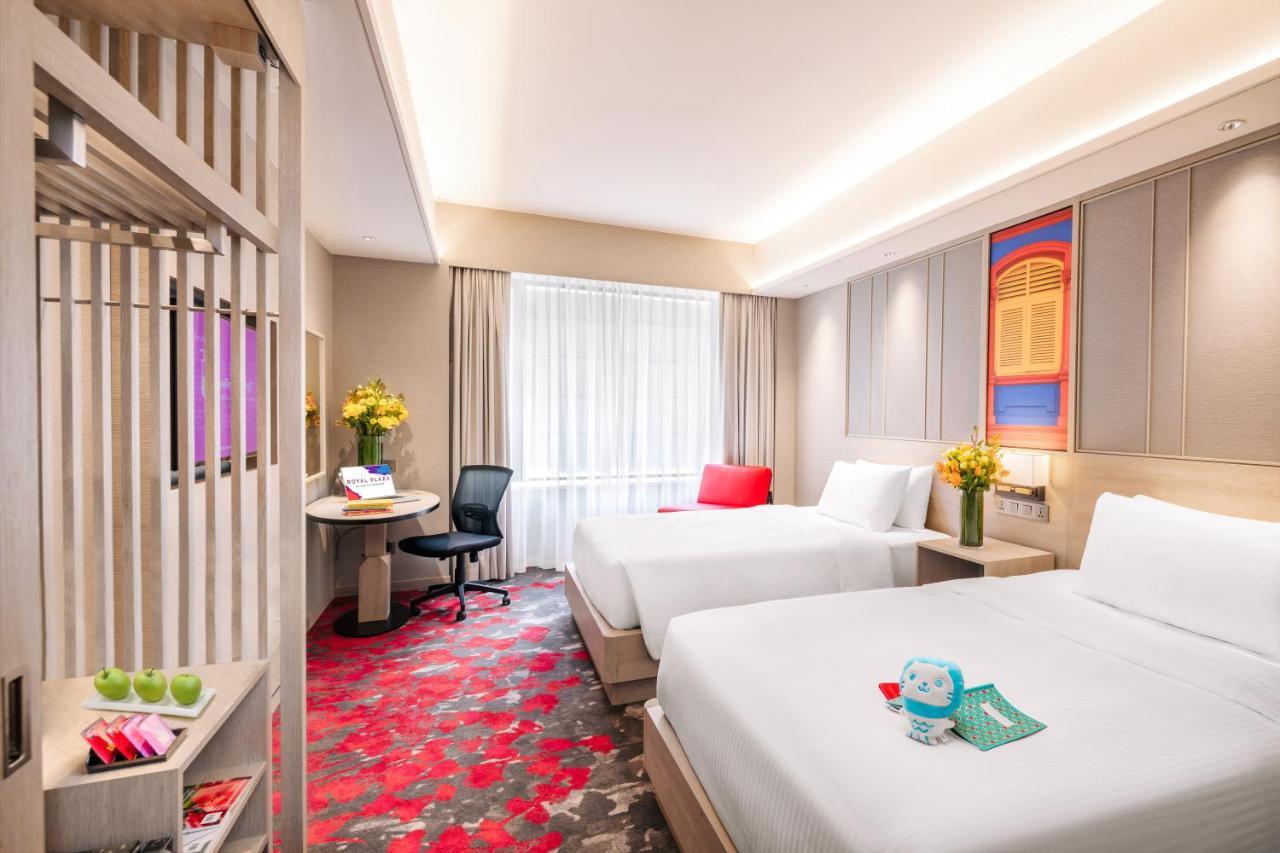 Hotel Royal Plaza On Scotts Singapur Exterior foto