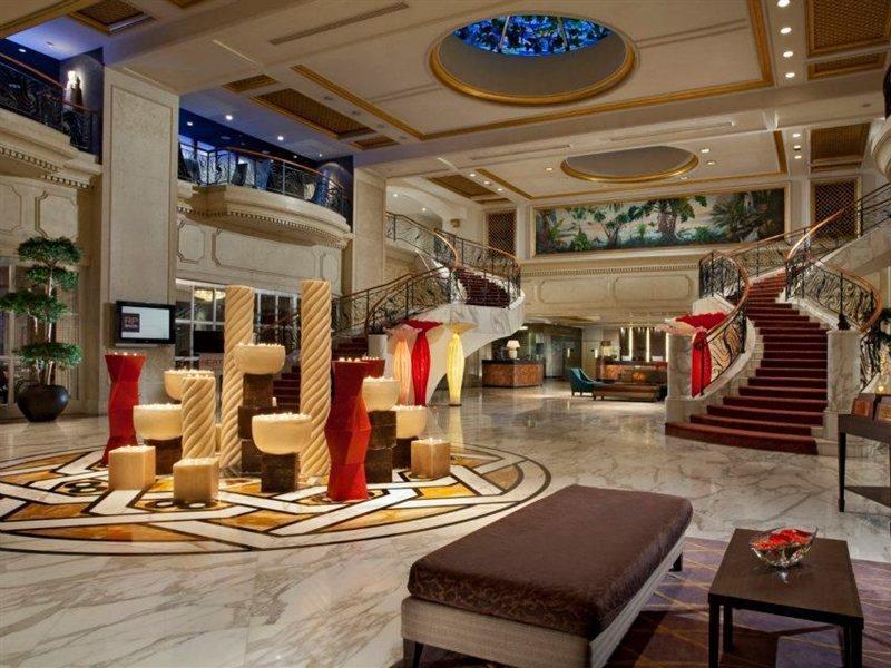 Hotel Royal Plaza On Scotts Singapur Exterior foto Lobby