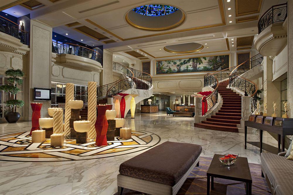 Hotel Royal Plaza On Scotts Singapur Interior foto Lobby